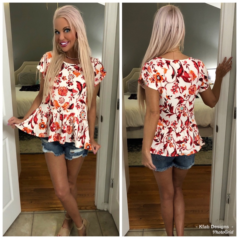 💕LAST 1! Tulip Sleeve Babydoll Ruffle Tunic! - Picture 5 of 7